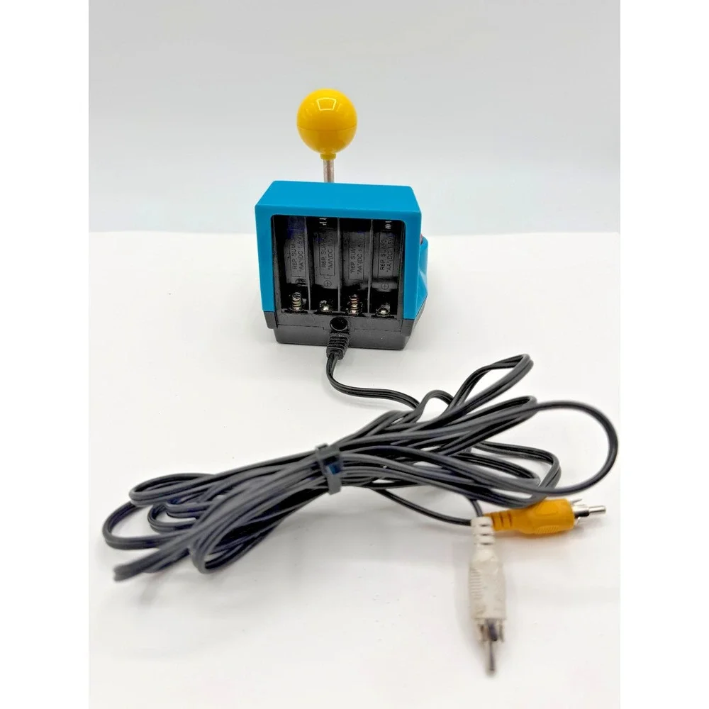 Namco Ms.Pac-Man 5-in-1 TV Plug N Play Arcade Game Joystick Jakks 2004 UNTESTED